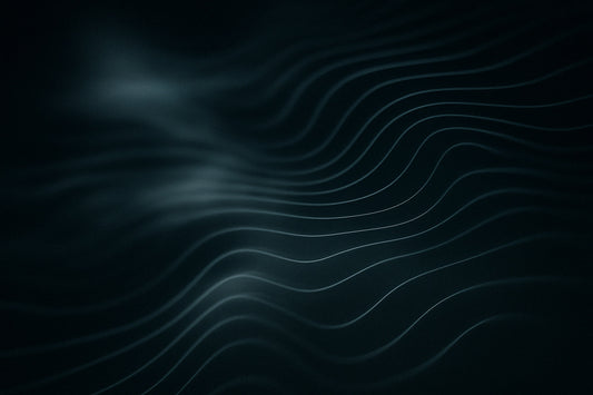 Abstraktes, unscharfes Linienfeld mit fließenden Übergängen und vibrierender Tiefenwirkung, als visuelle Metapher für die Neuorganisation der Wahrnehmung.